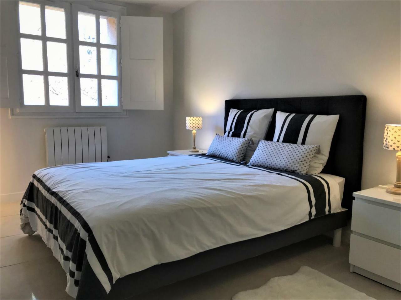 Appartement Cathedrale Au Calme 普罗旺斯地区艾克斯 外观 照片