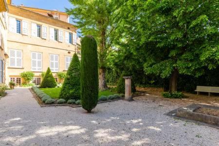 Appartement Cathedrale Au Calme 普罗旺斯地区艾克斯 外观 照片